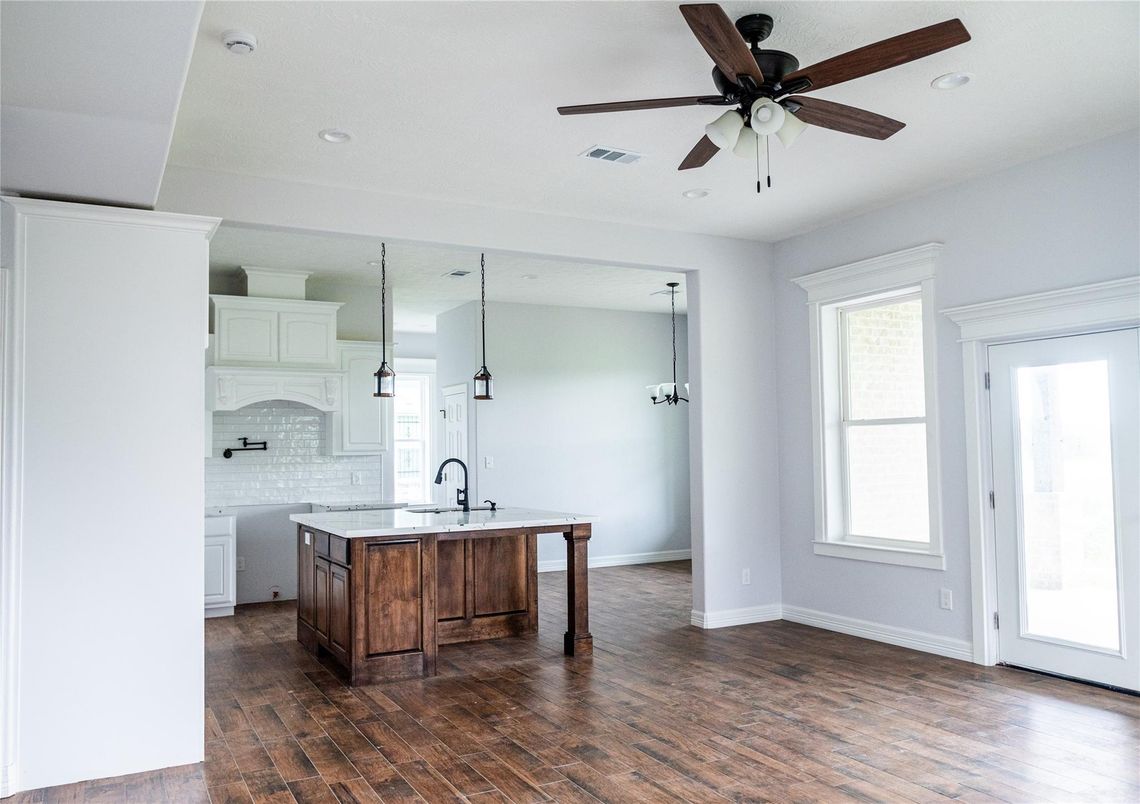 Interior, Kitchen, Pendant Lights, Recessed Lighting, Wood Texture Flooring