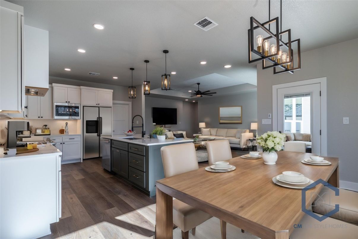 Dining room, Interior, Kitchen, Living room, Pendant Lights, Recessed Lighting, Stainless Steel Appliances, Wood Texture Flooring