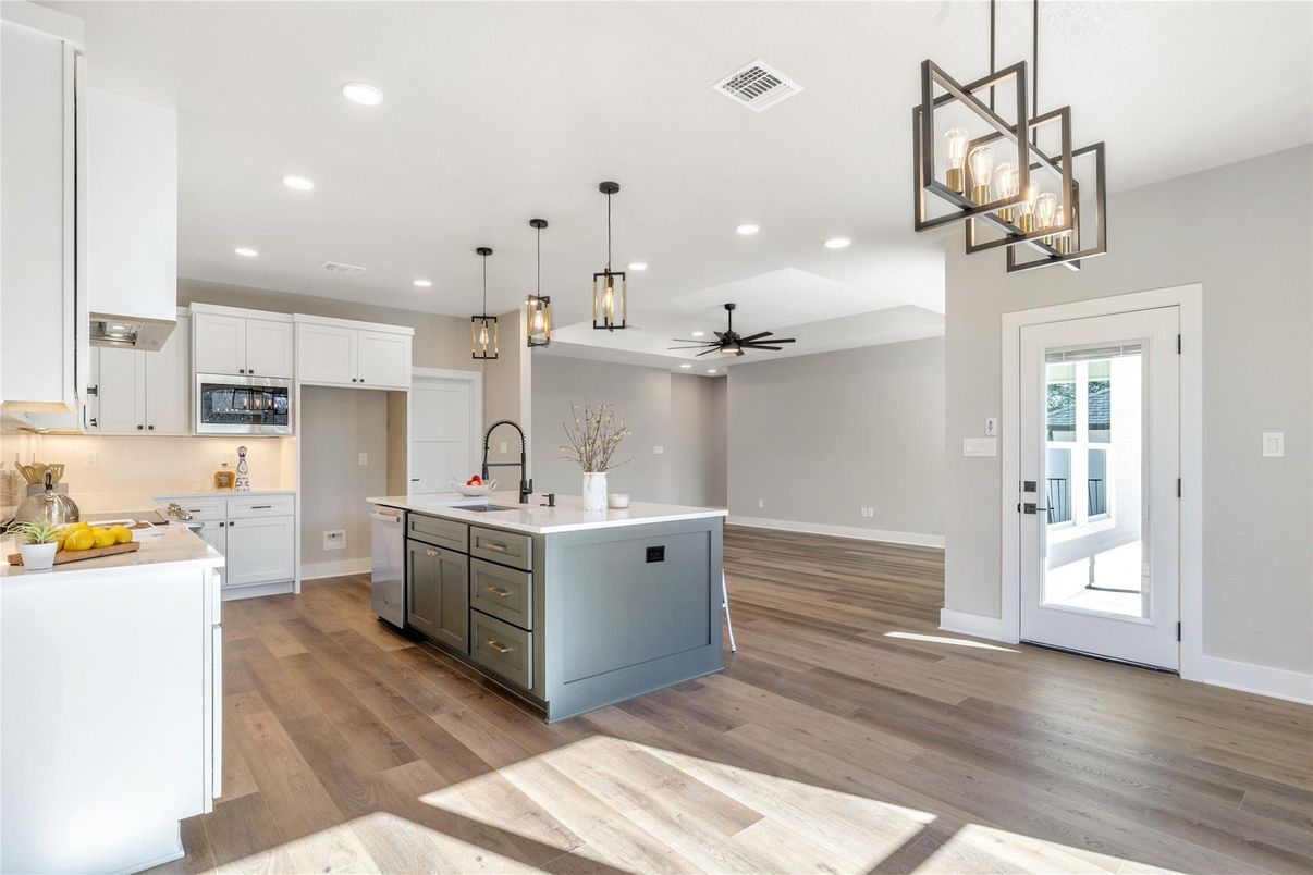 Interior, Kitchen, Pendant Lights, Recessed Lighting, Wood Texture Flooring