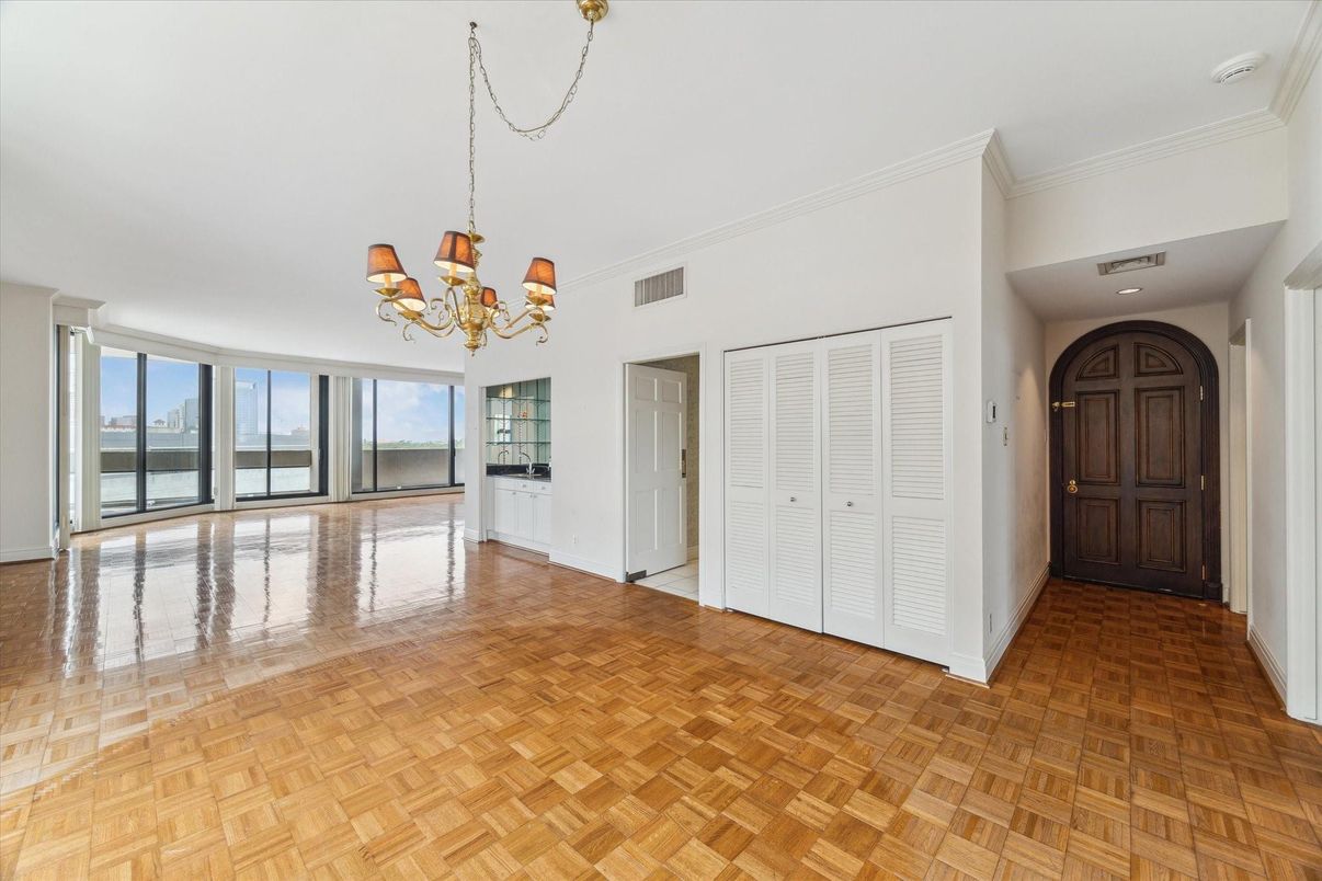 Chandelier, Empty room, Interior, Recessed Lighting, Wood Texture Flooring