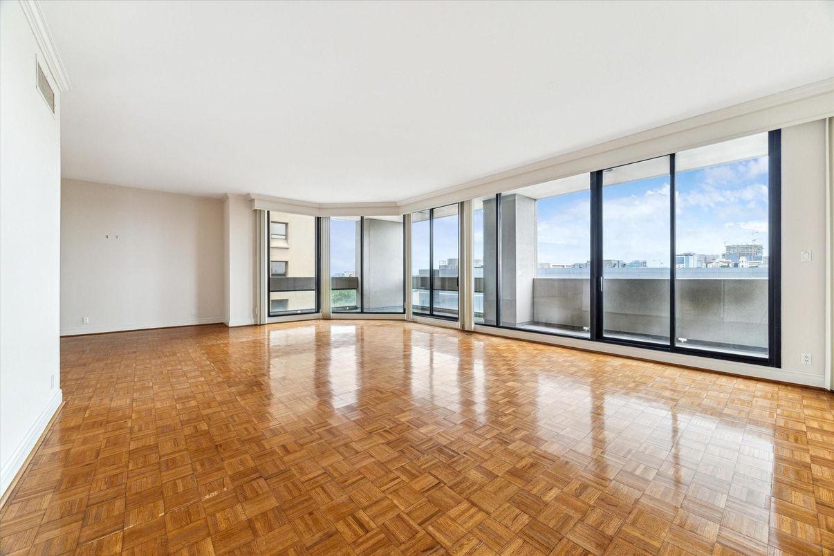 Empty room, Interior, Water, Wood Texture Flooring