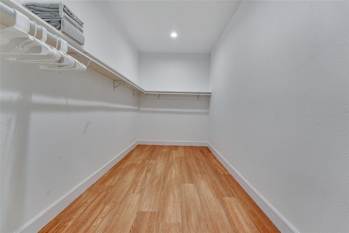 Interior, Recessed Lighting, Walk-in Closets, Wood Texture Flooring