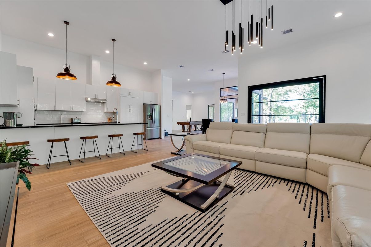 Interior, Kitchen, Living room, Pendant Lights, Recessed Lighting, Stainless Steel Appliances, Wood Texture Flooring