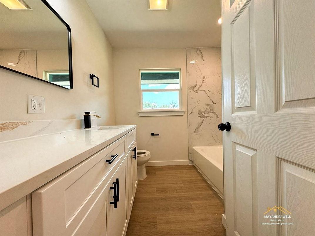 Bathroom, Interior, Marble Walls, Recessed Lighting, Wood Texture Flooring