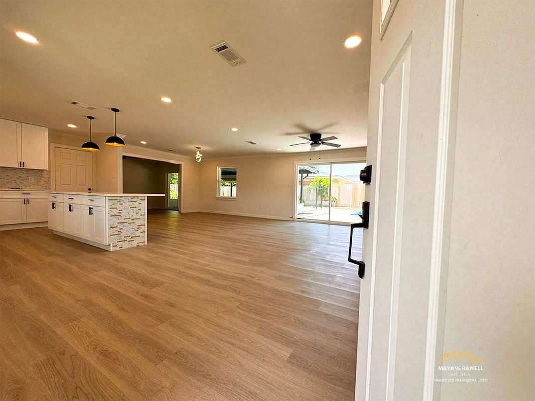 Empty room, Interior, Kitchen, Pendant Lights, Recessed Lighting, Wood Texture Flooring
