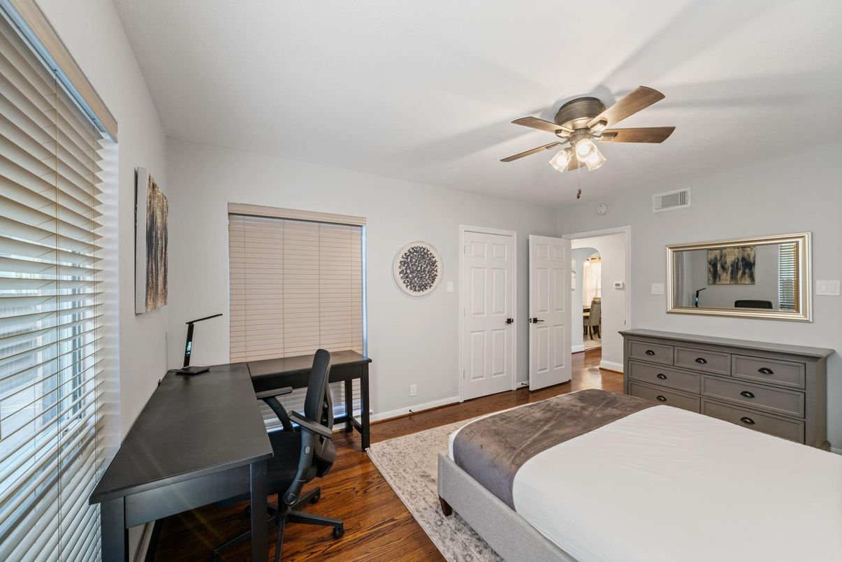 Bedroom, Home Office, Interior, Wood Texture Flooring