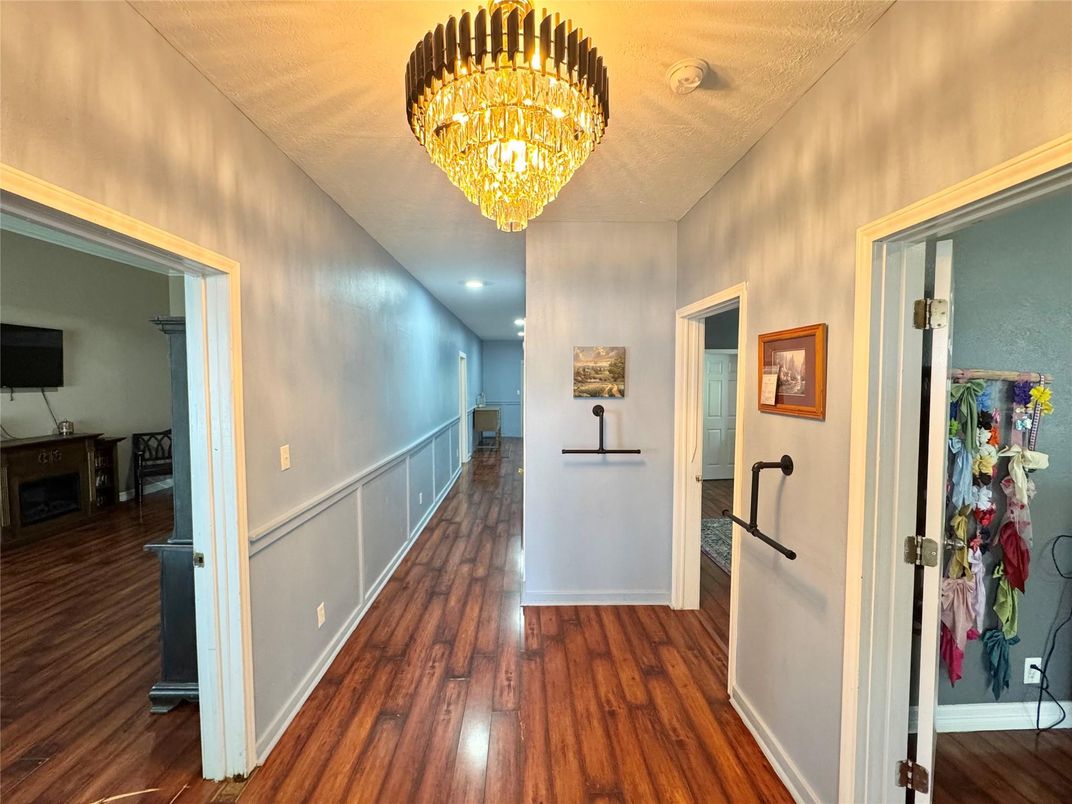 Chandelier, Interior, Recessed Lighting, Wood Texture Flooring