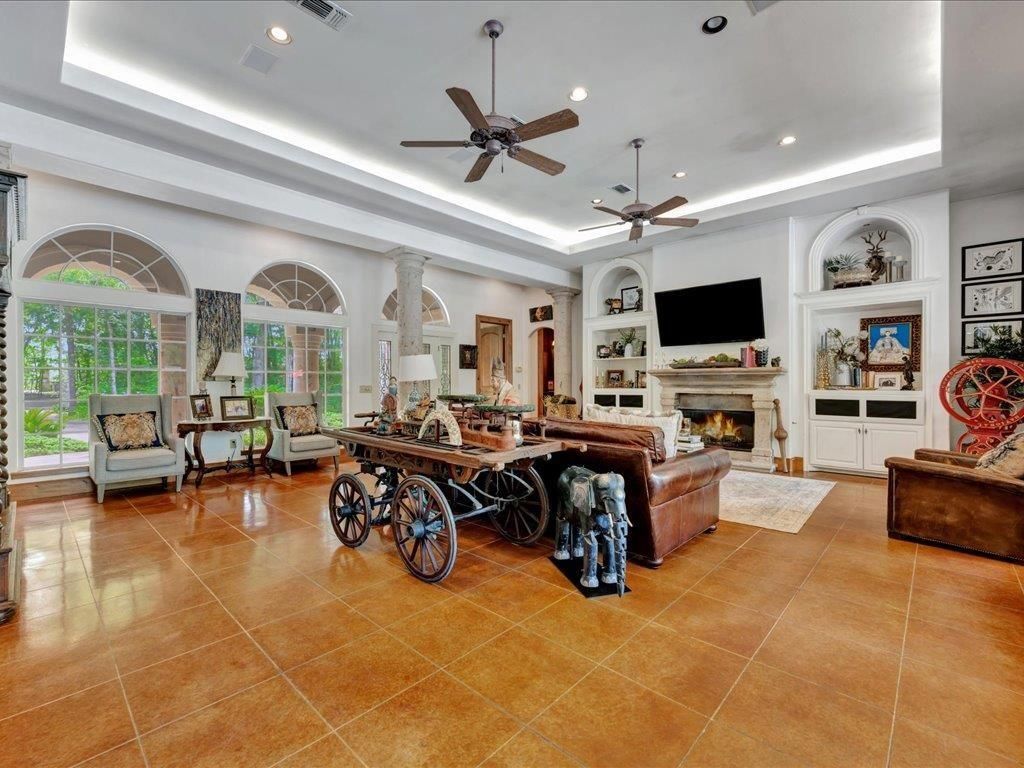 Fireplace, Interior, Living room, Recessed Lighting