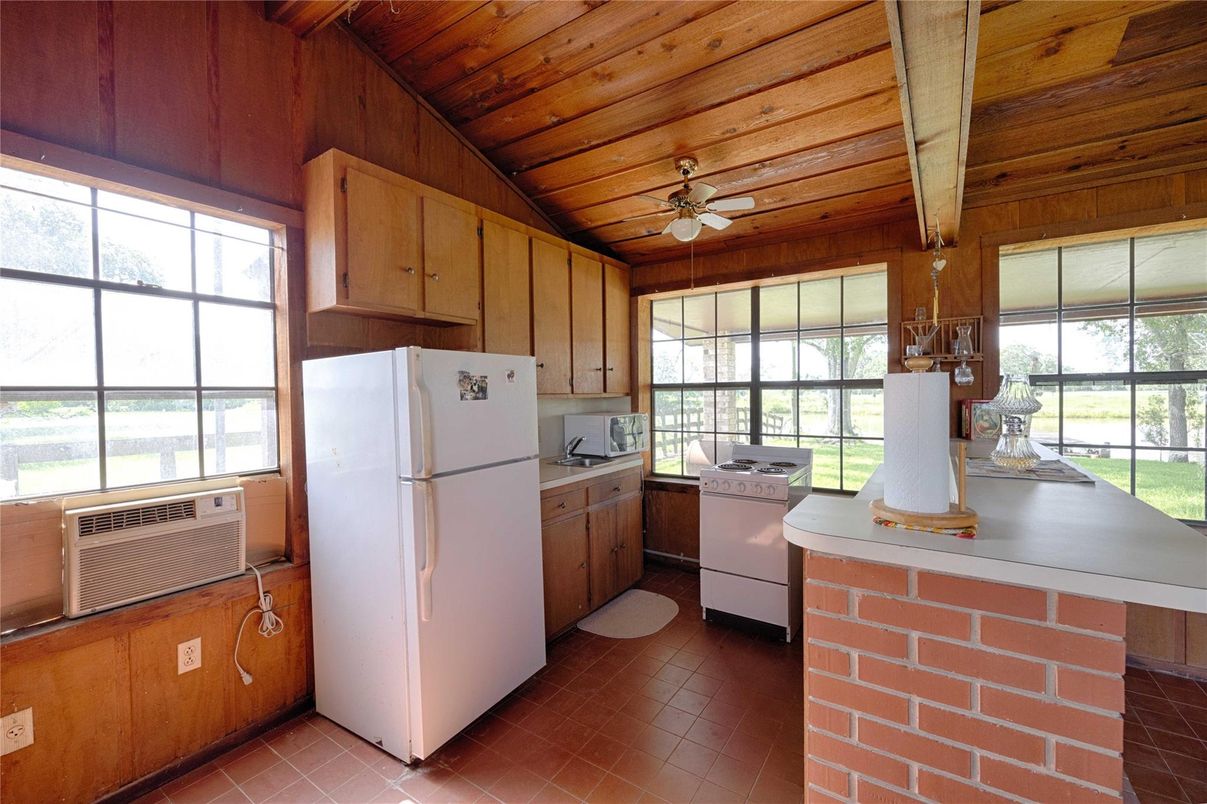 Interior, Kitchen, Wooden Ceilings, Wooden Walls