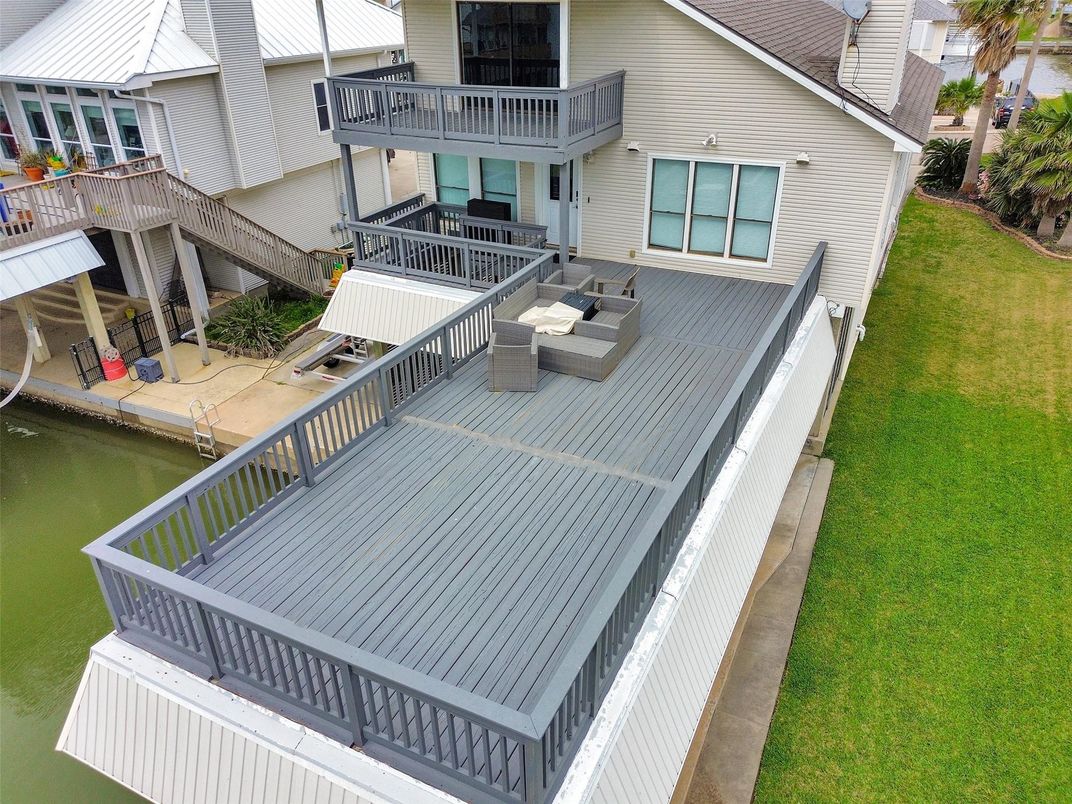 Backyard, Exterior, Water