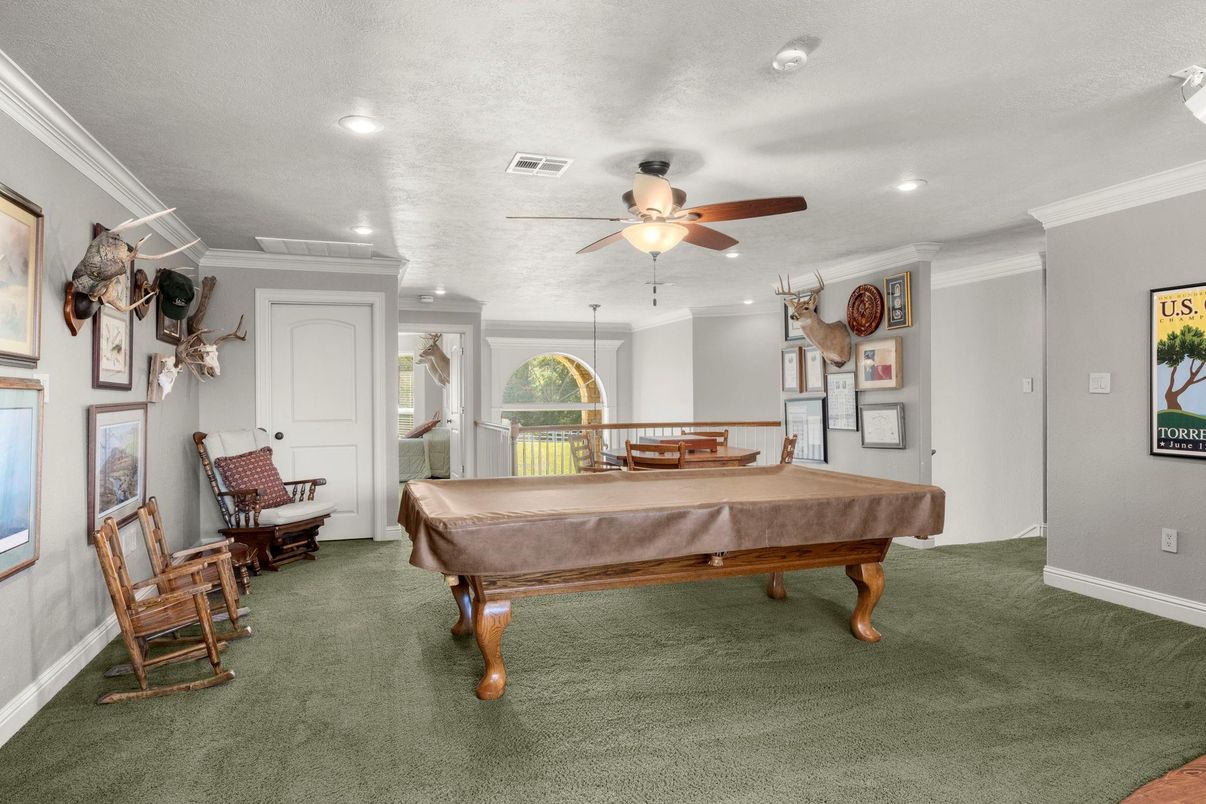 Billiard Table, Game Room, Interior, Recessed Lighting