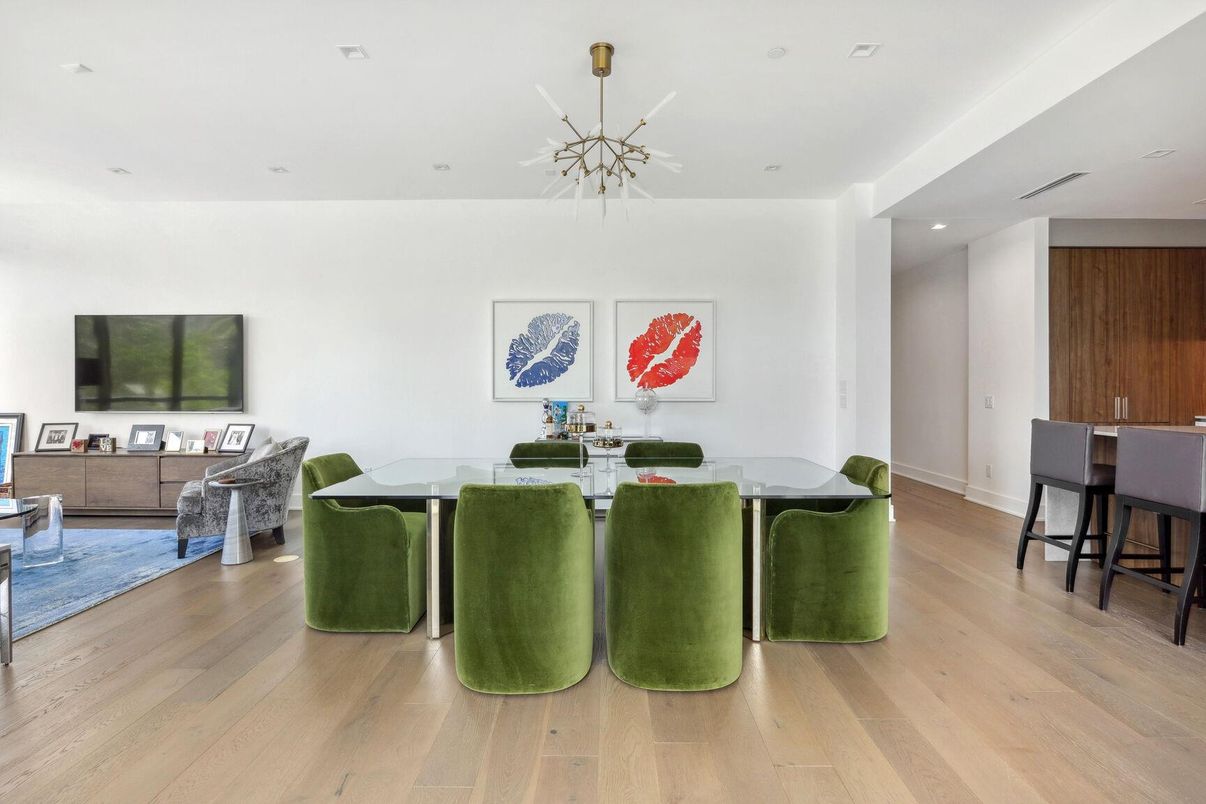 Dining room, Interior, Living room, Pendant Lights, Recessed Lighting, Wood Texture Flooring