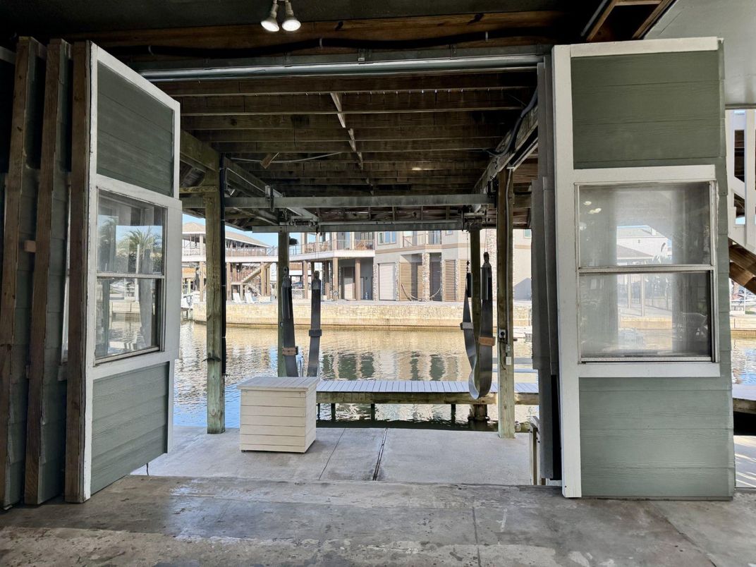 DE Listing image placeholder