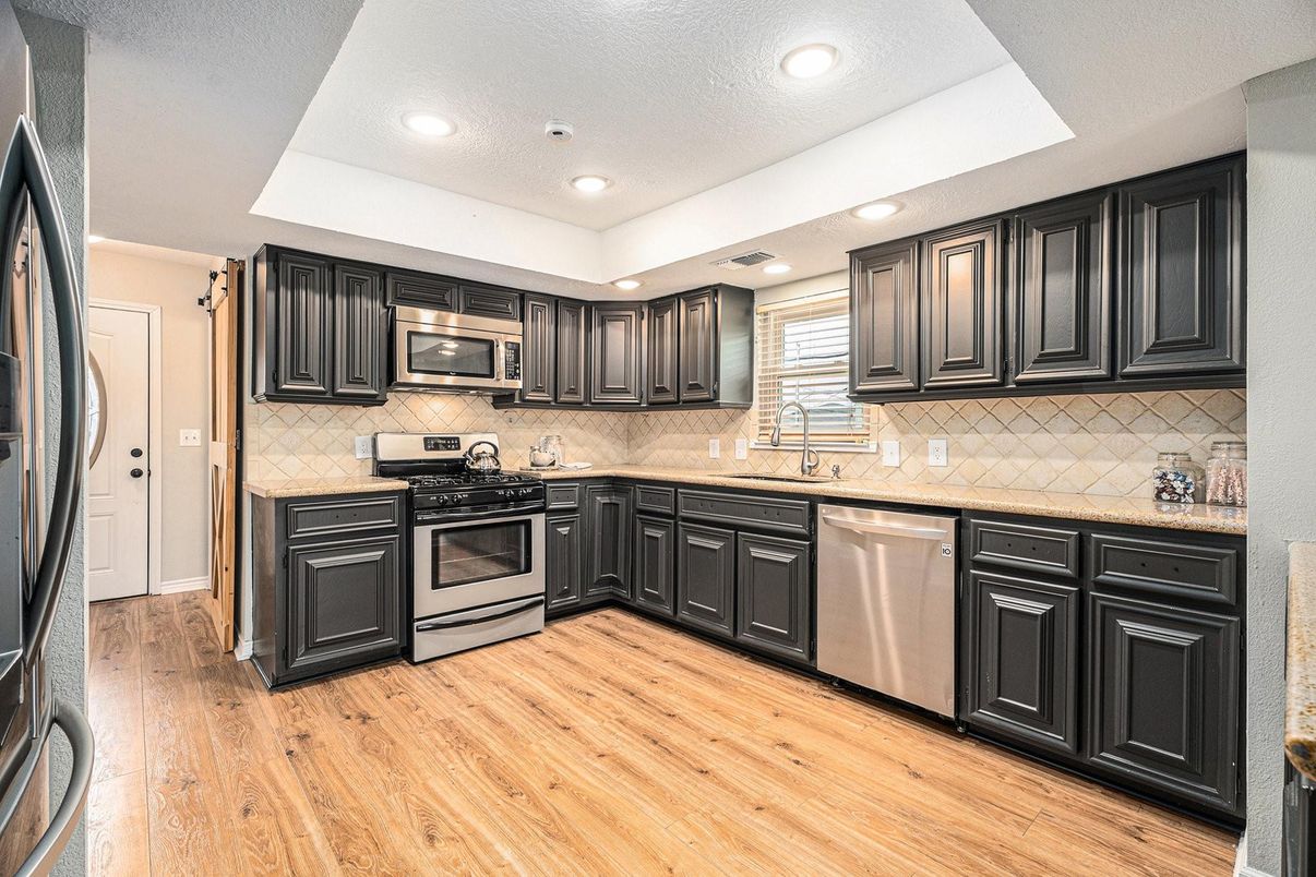 Interior, Kitchen, Recessed Lighting, Stainless Steel Appliances, Wood Texture Flooring