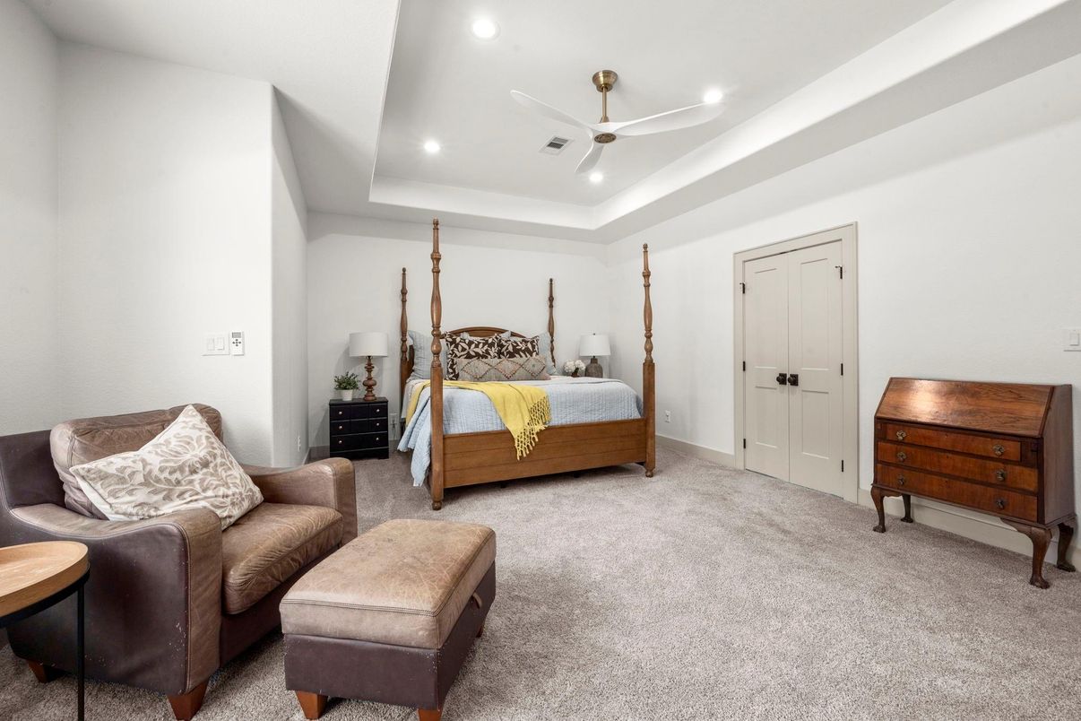 Bedroom, Interior, Recessed Lighting