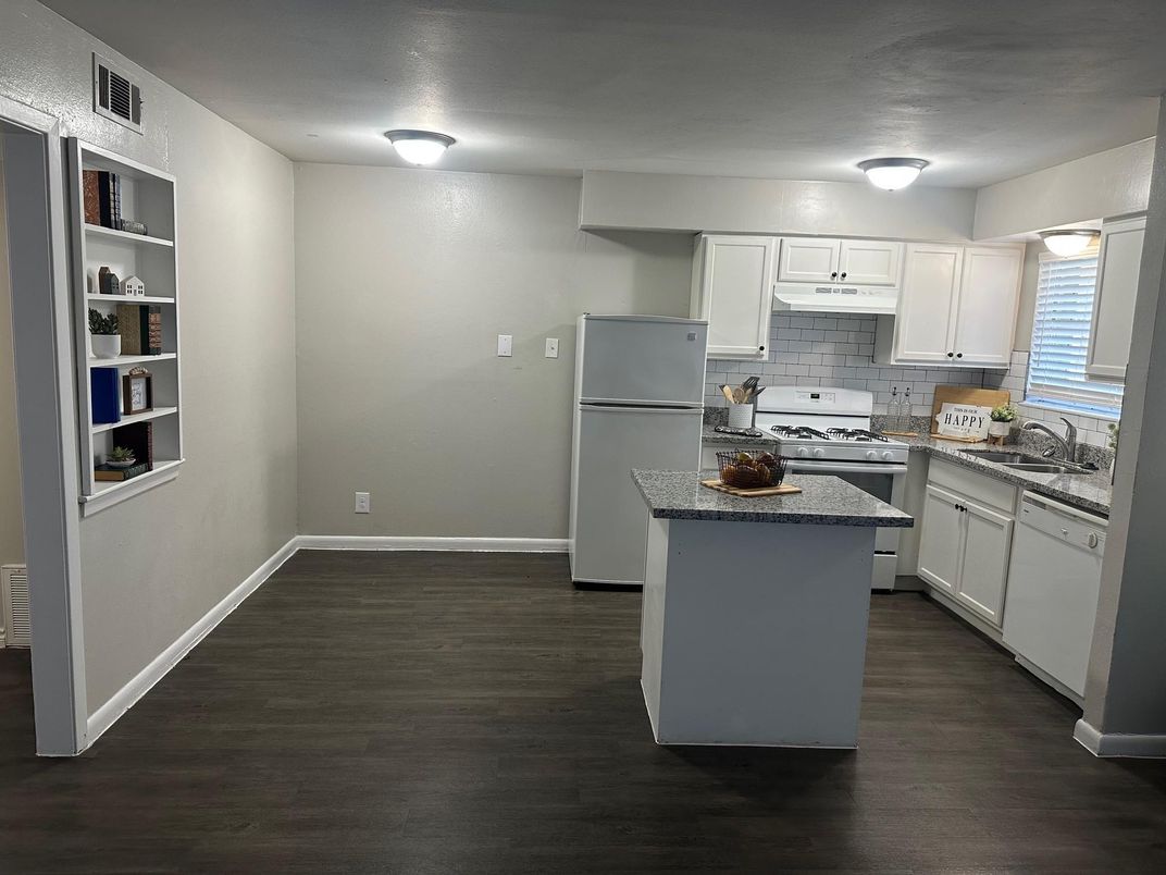 Interior, Kitchen, Wood Texture Flooring