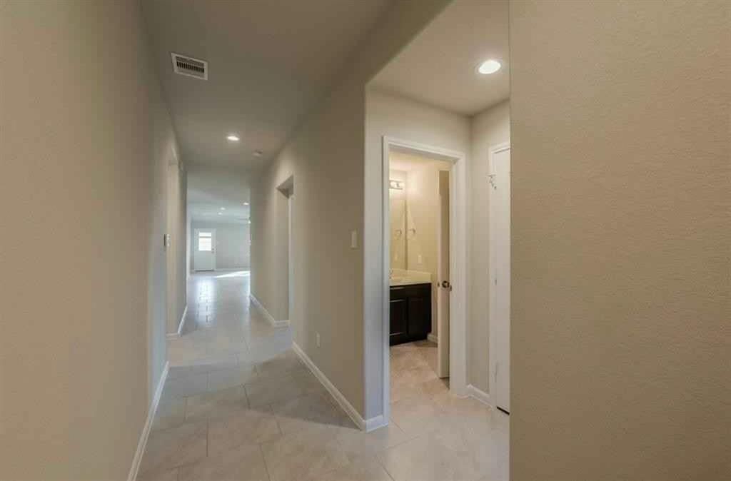 Interior, Recessed Lighting