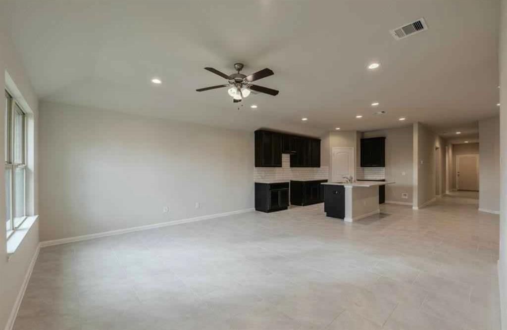 Empty room, Interior, Kitchen, Recessed Lighting