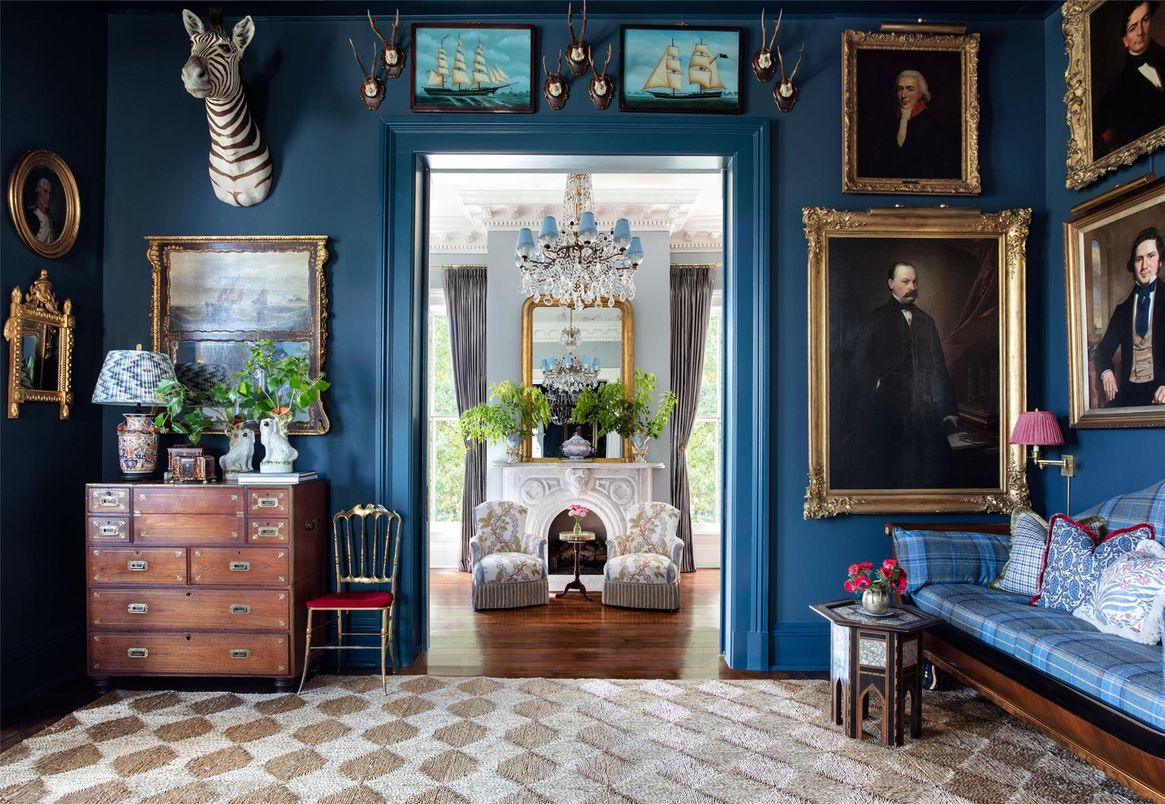 Chandelier, Interior, Wood Texture Flooring