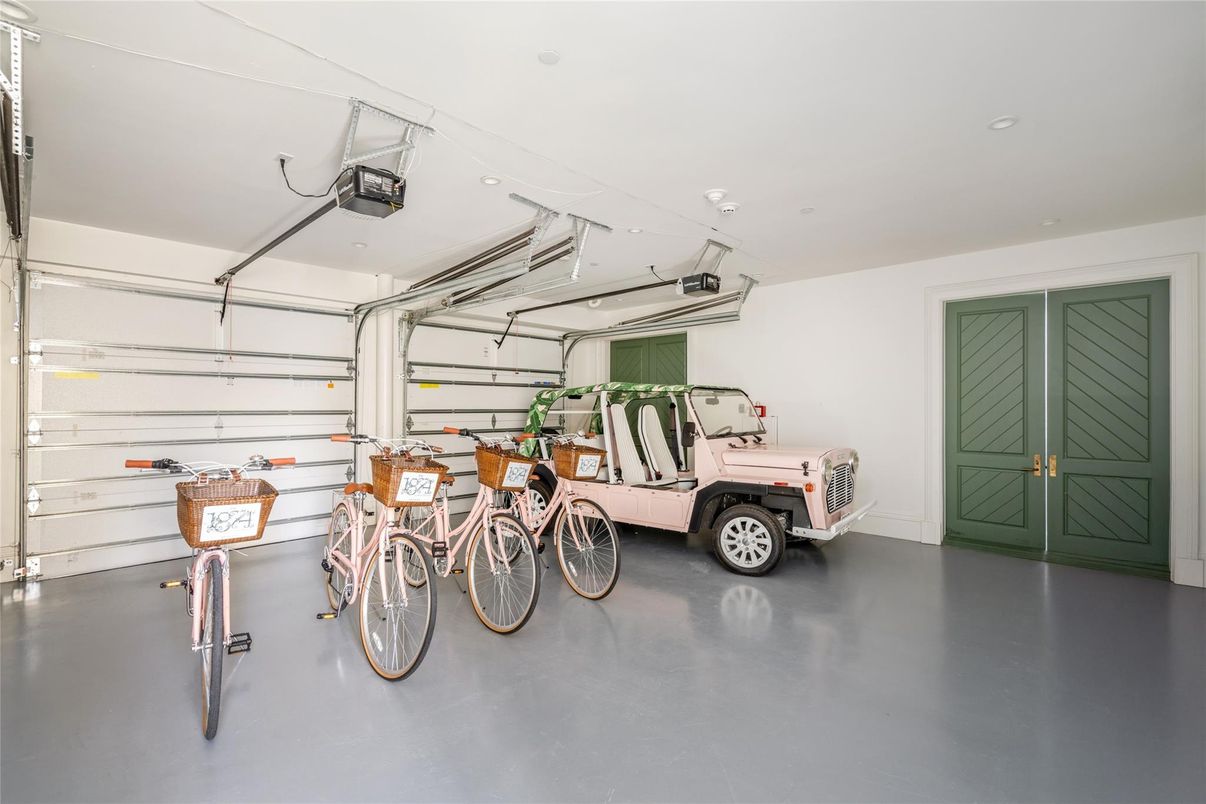 Garage, Interior, Recessed Lighting