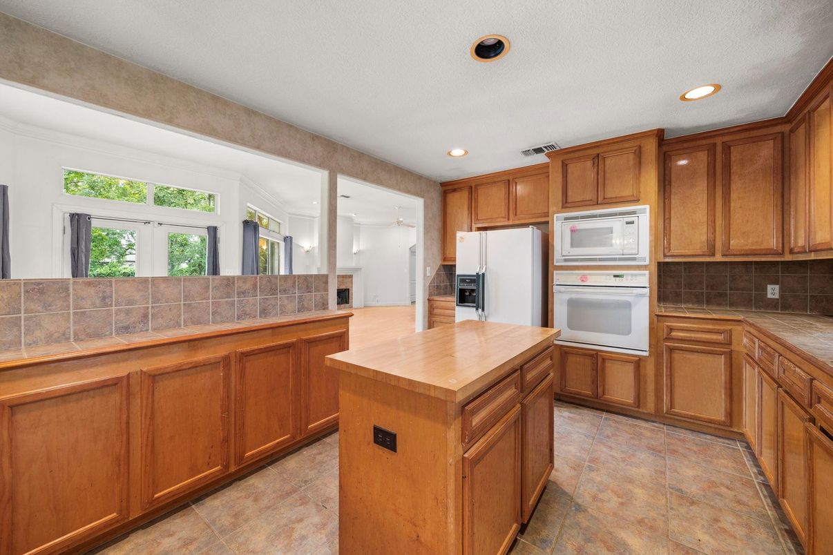Interior, Kitchen, Recessed Lighting