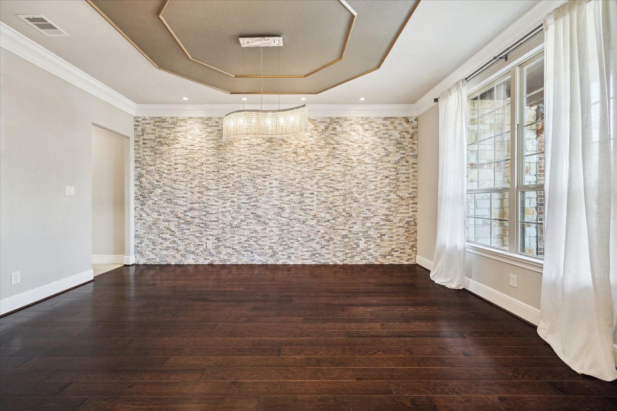 Chandelier, Empty room, Interior, Recessed Lighting, Wood Texture Flooring