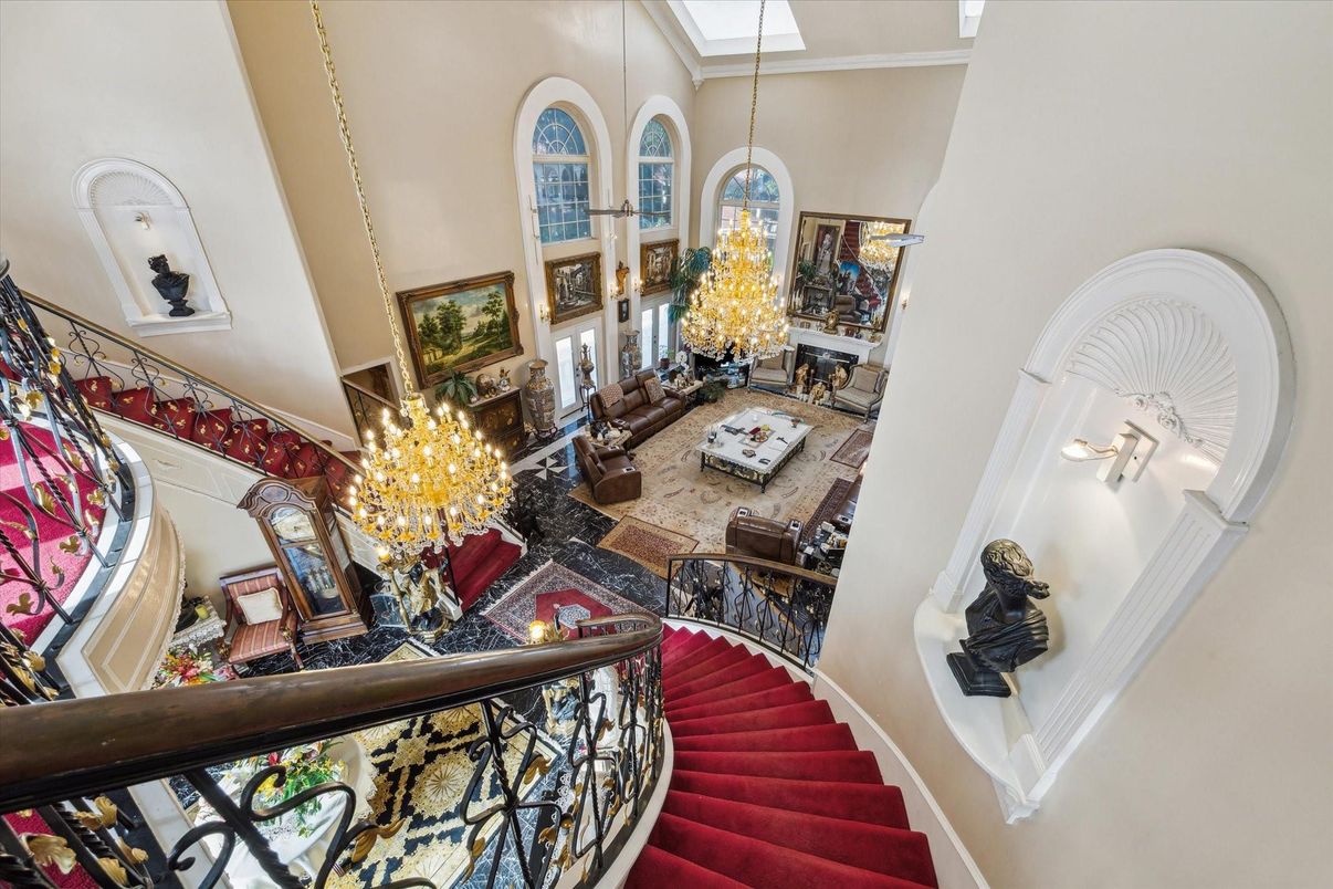 Chandelier, Fireplace, Interior, Living room