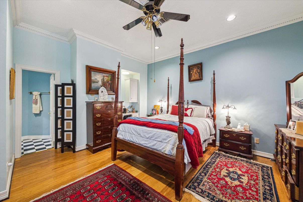 Bedroom, Interior, Recessed Lighting, Wood Texture Flooring