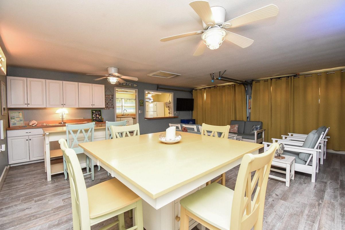 Dining room, Interior, Kitchen, Wood Texture Flooring