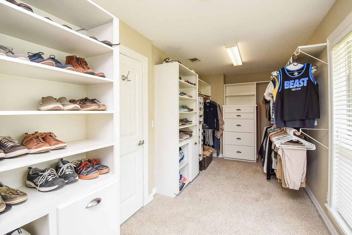 Interior, Walk-in Closets