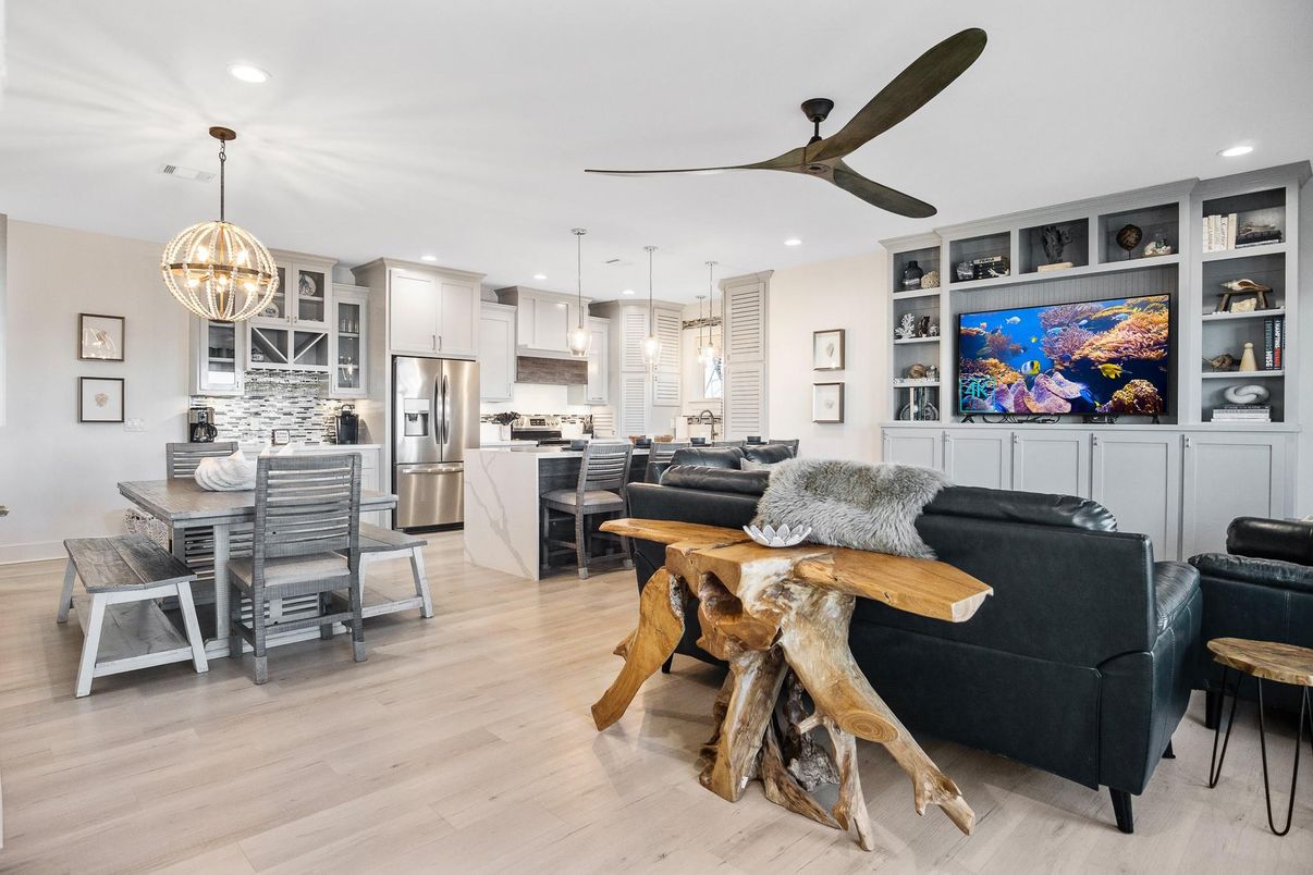 Dining room, Interior, Kitchen, Living room, Pendant Lights, Recessed Lighting, Stainless Steel Appliances, Wood Texture Flooring