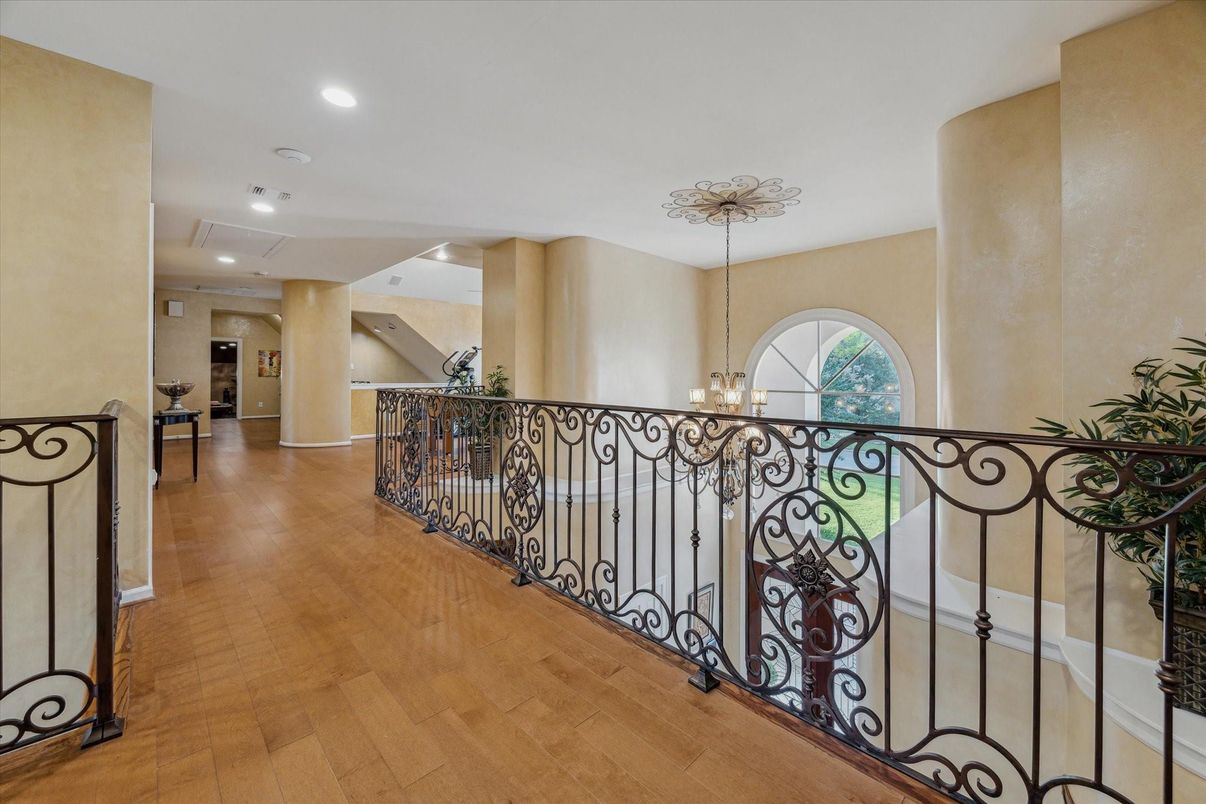 Chandelier, Interior, Pendant Lights, Recessed Lighting, Wood Texture Flooring