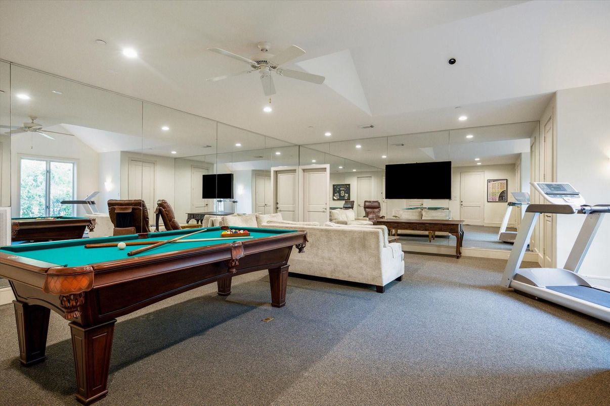 Billiard Table, Fitness Equipment, Game Room, Interior, Recessed Lighting