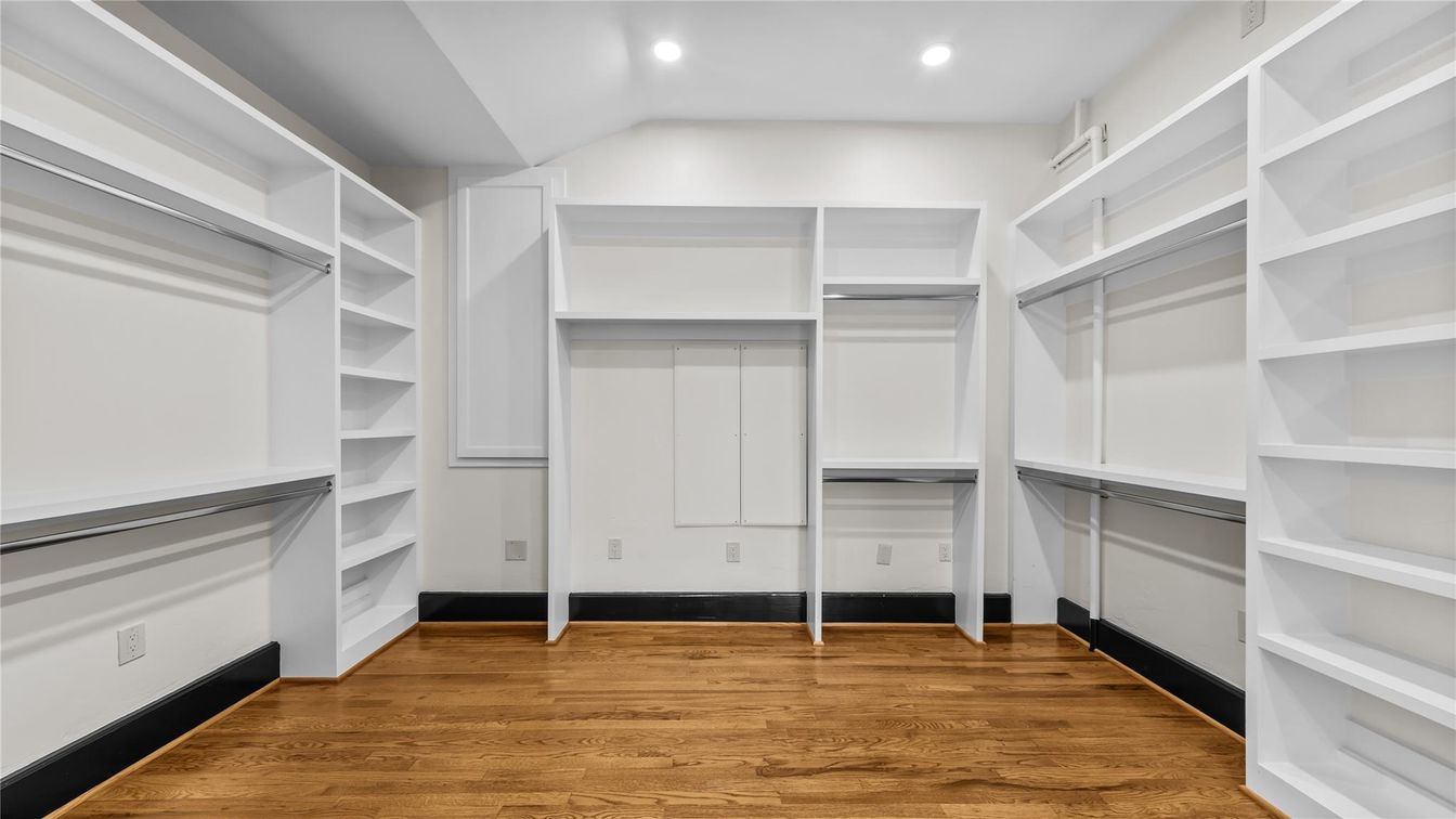 Interior, Recessed Lighting, Walk-in Closets, Wood Texture Flooring
