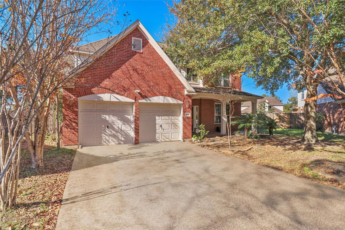 Attached, Exterior, Facade, Brick Facade, Brick Traditional