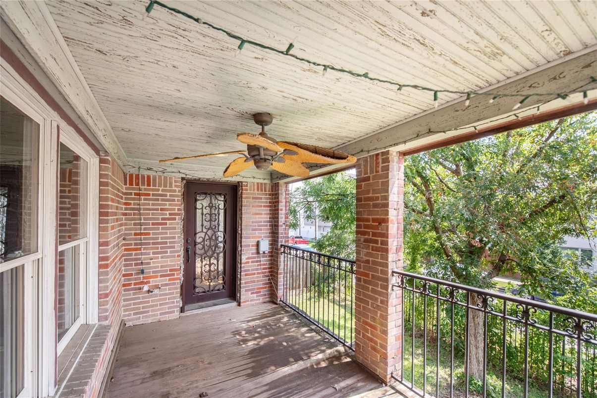 Interior, Stone Walls