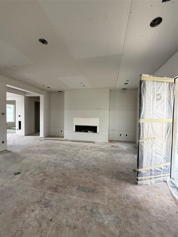 Empty room, Fireplace, Interior, Recessed Lighting