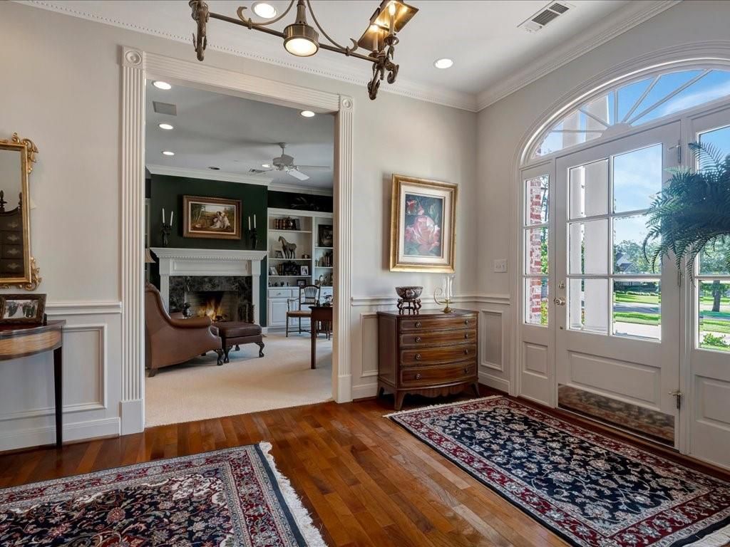 Fireplace, Interior, Pendant Lights, Recessed Lighting, Wood Texture Flooring