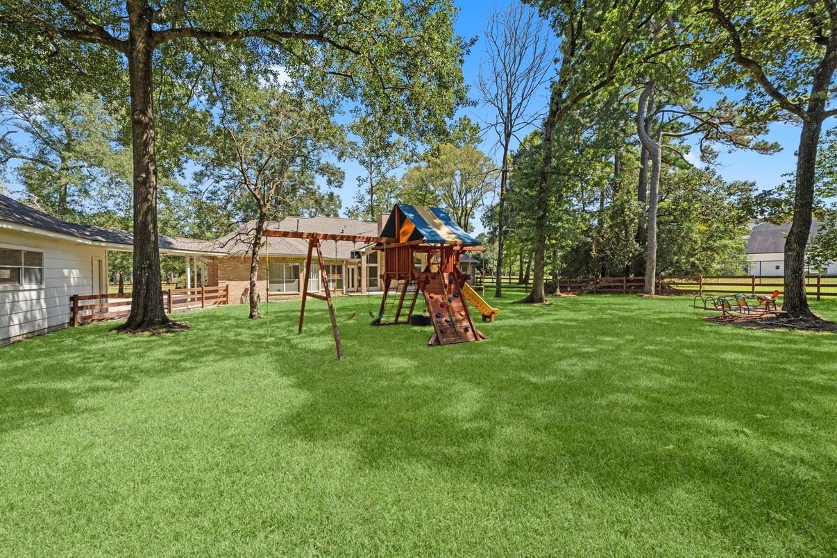 Backyard, Exterior, Playground