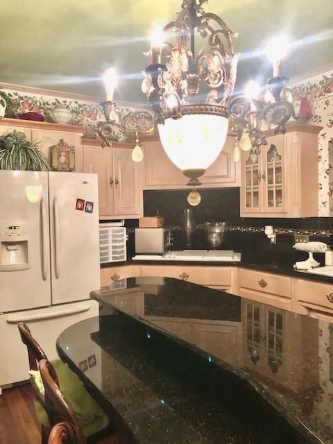 Chandelier, Interior, Kitchen, Wood Texture Flooring