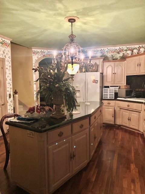 Chandelier, Interior, Kitchen, Pendant Lights, Wood Texture Flooring