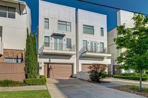 Attached, Exterior, Facade, Rowhouse