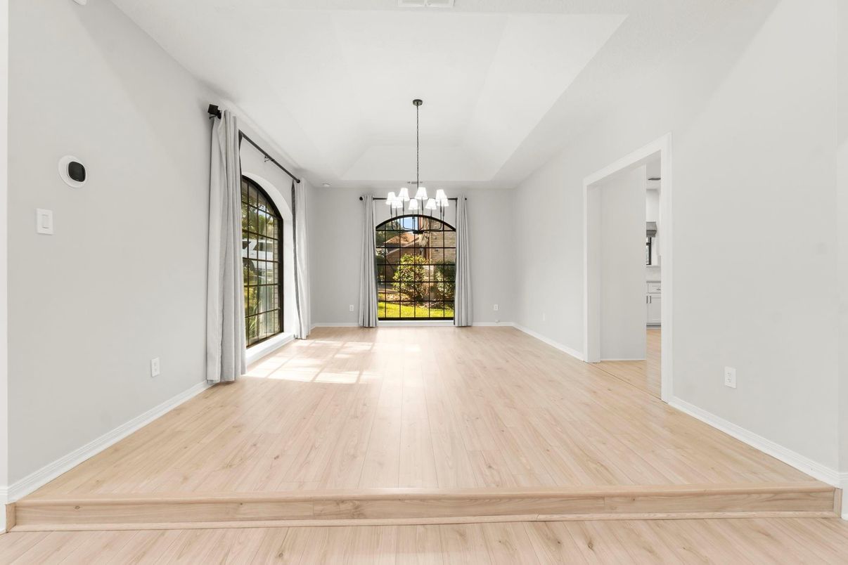 Chandelier, Empty room, Interior, Wood Texture Flooring