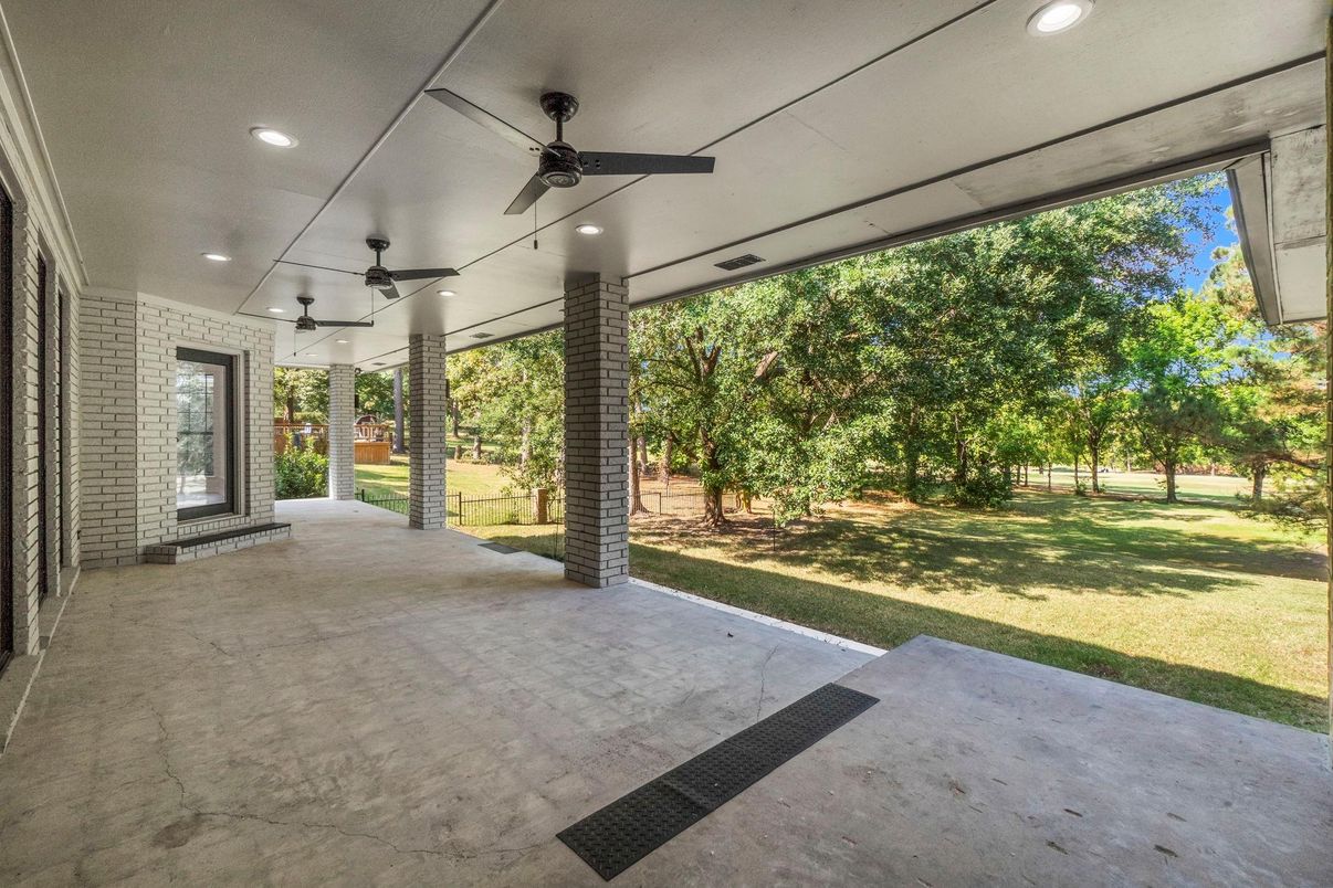 Backyard, Exterior, Recessed Lighting