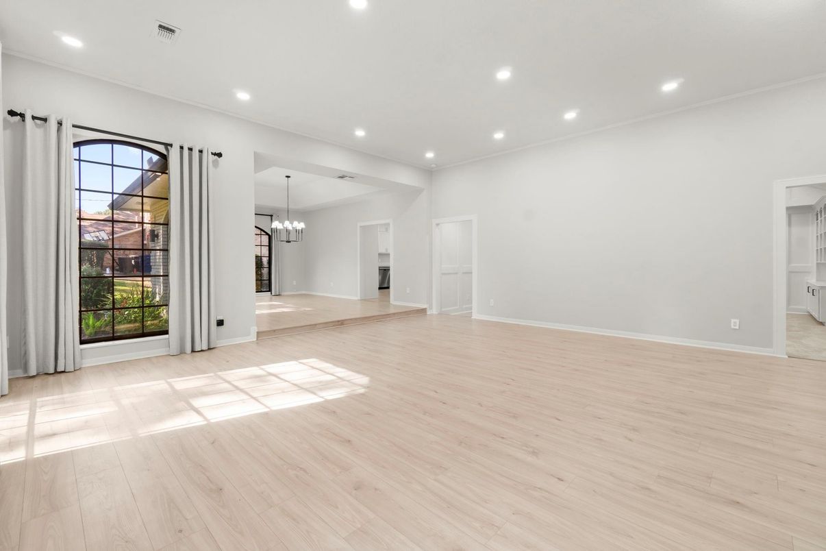 Chandelier, Empty room, Interior, Recessed Lighting, Wood Texture Flooring
