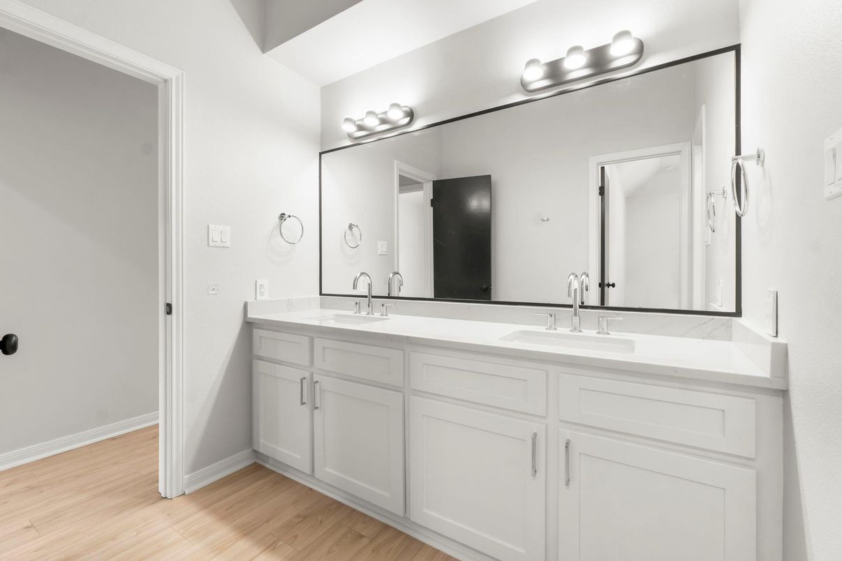 Bathroom, Dual Sink Vanities, Interior, Wood Texture Flooring