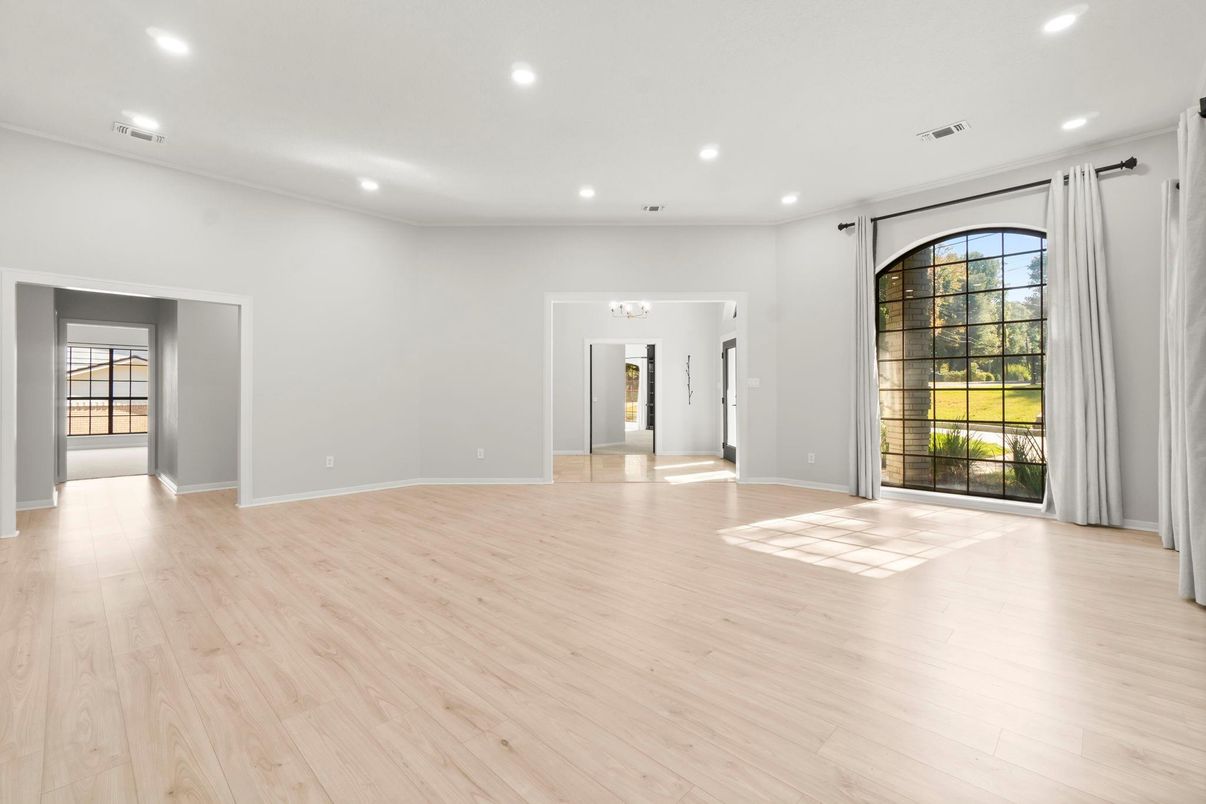 Empty room, Interior, Recessed Lighting, Wood Texture Flooring