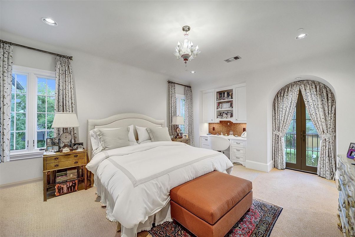 Bedroom, Chandelier, Interior, Recessed Lighting
