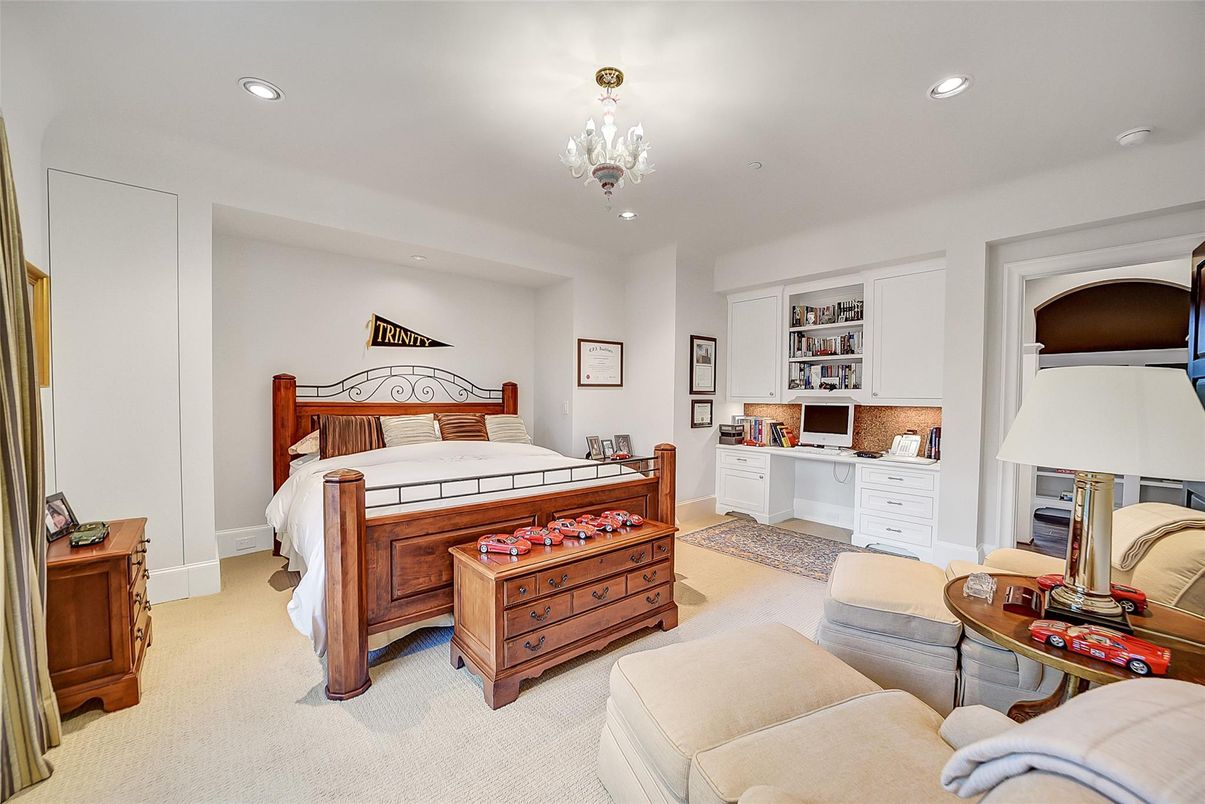 Bedroom, Chandelier, Interior, Recessed Lighting