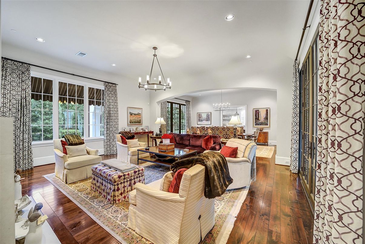 Chandelier, Interior, Living room, Recessed Lighting, Wood Texture Flooring